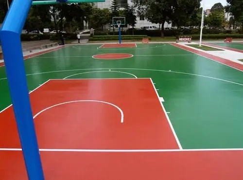 嘉定球场地面翻新,裂缝修重要性